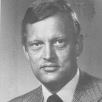 Heinrich Niehaves, Gemeindedirektor von 1982-1995
